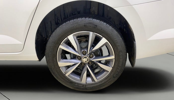 2022 Skoda SLAVIA STYLE 1.5L TSI DSG, Petrol, Automatic, 44,103 km, Left Rear Wheel