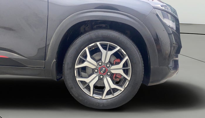 2020 KIA SELTOS GTX PLUS AT 1.5 DIESEL, Diesel, Automatic, 66,607 km, Right Front Wheel