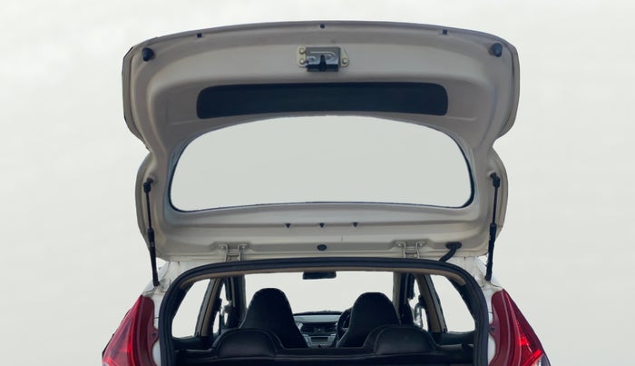 2015 Hyundai Eon MAGNA +, Petrol, Manual, 77,507 km, Boot Door Open