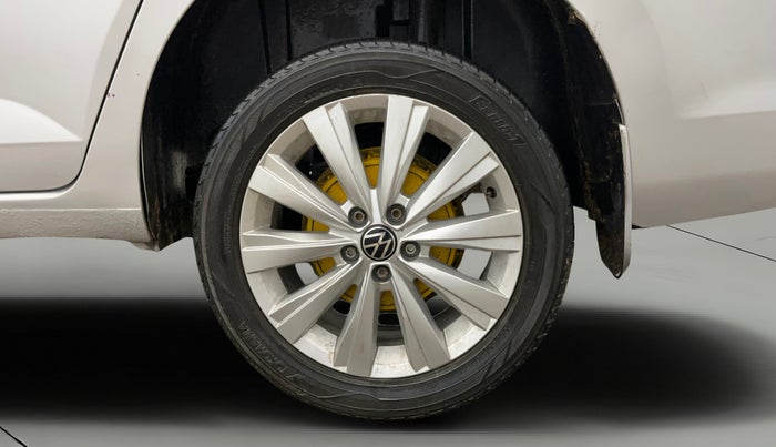 2022 Volkswagen VIRTUS COMFORTLINE TSI 1.0 MT, Petrol, Manual, 47,306 km, Left Rear Wheel