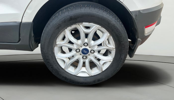 2016 Ford Ecosport TITANIUM 1.5L DIESEL, Diesel, Manual, 91,471 km, Left Rear Wheel