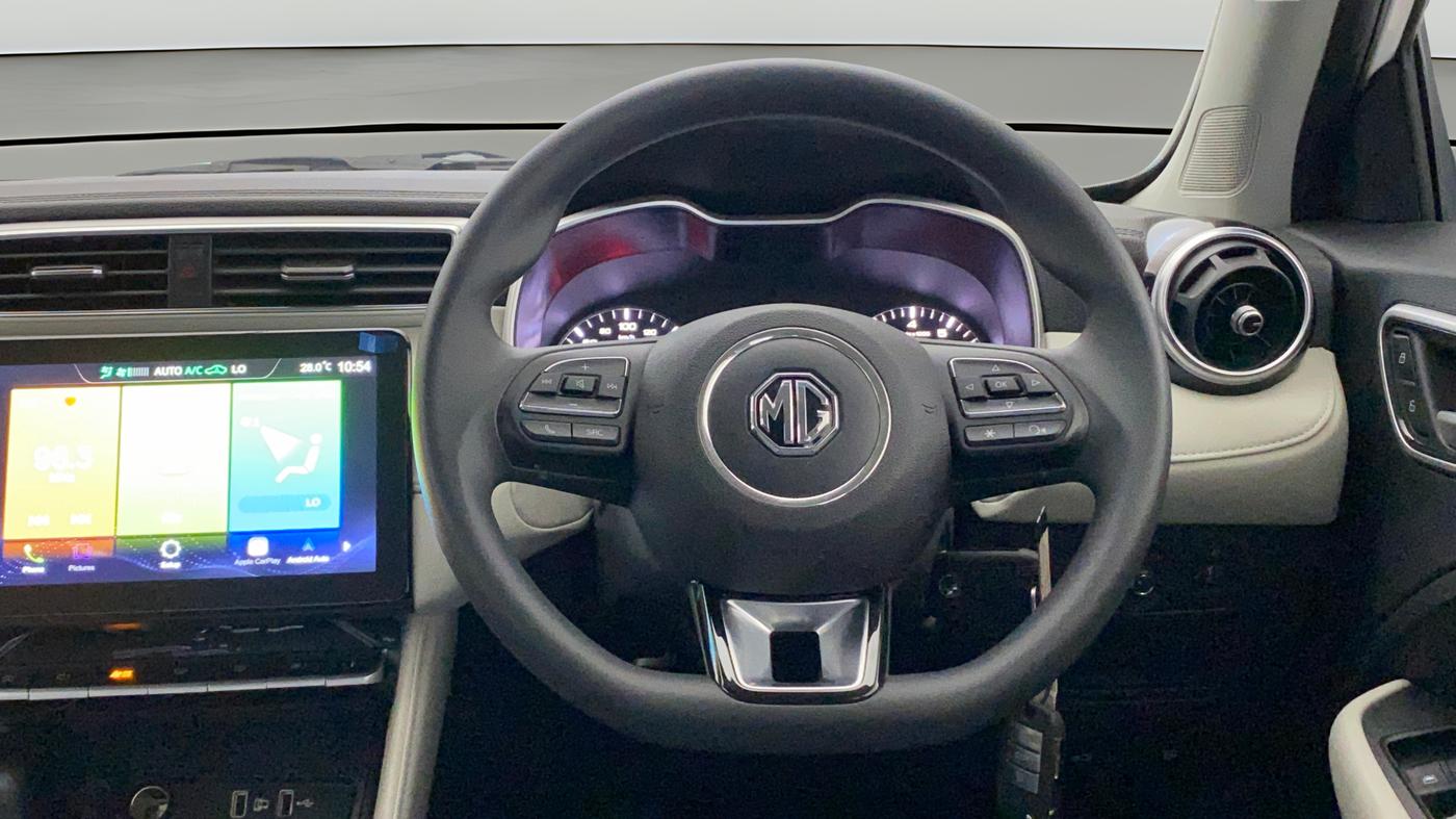 2025 MG ASTOR Sprint 1.5 MT (Ivory), Petrol, Manual, 3,298 km, Steering Wheel Close Up