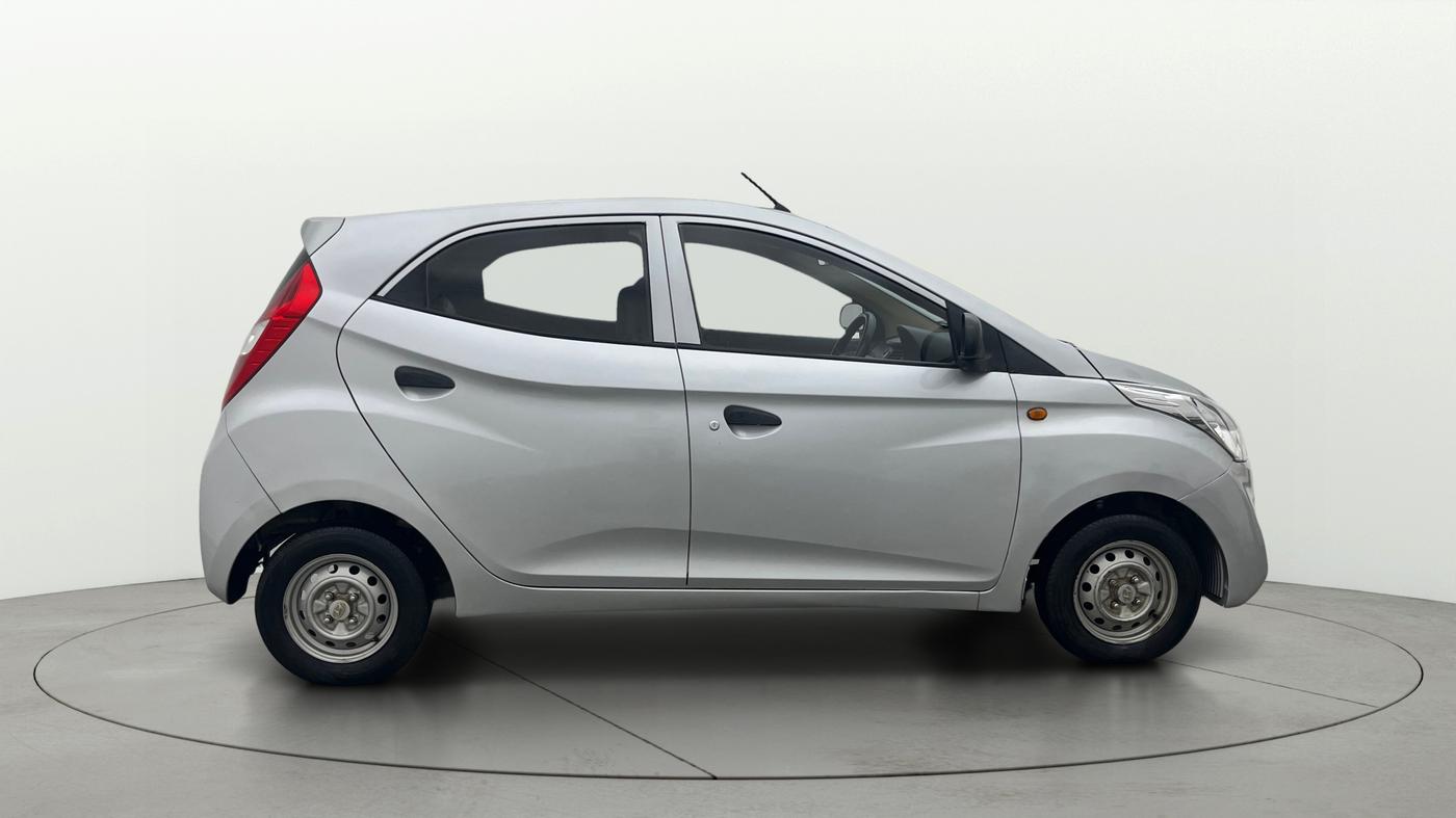 2015 Hyundai Eon D-LITE+, Petrol, Manual, 76,595 km, Right Side View