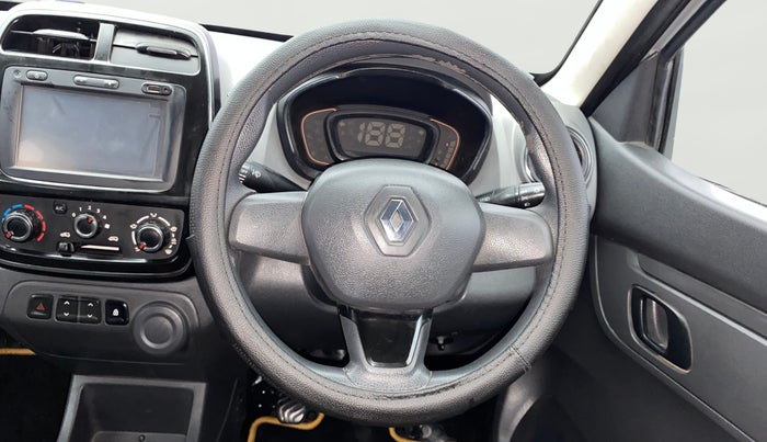 2016 Renault Kwid RXT 0.8, Petrol, Manual, 52,013 km, Steering Wheel Close Up