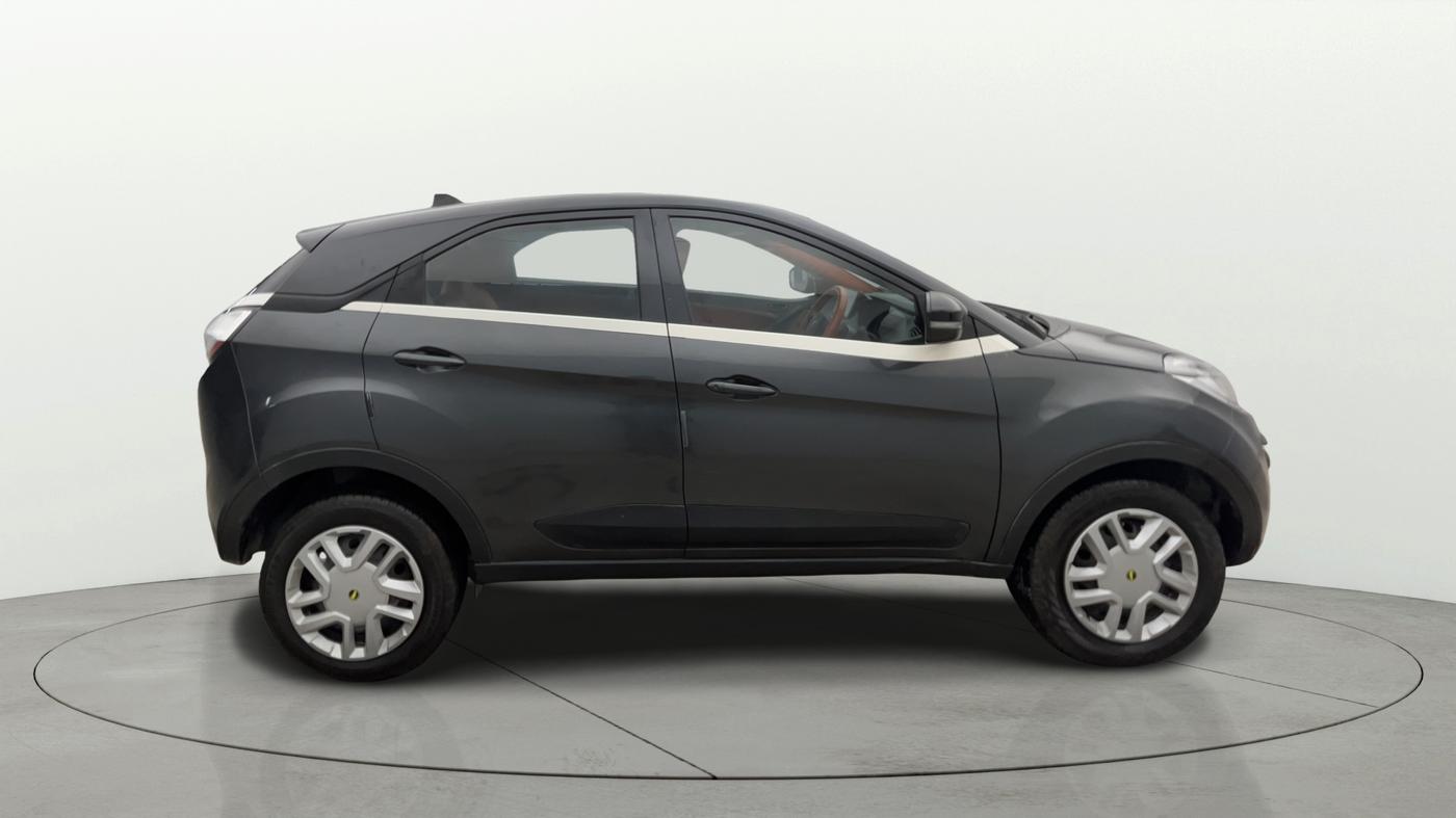 2019 Tata NEXON XM PETROL, Petrol, Manual, 70,091 km, Right Side View
