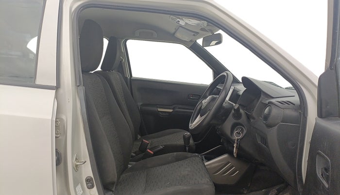 2017 Maruti IGNIS SIGMA 1.2, Petrol, Manual, 86,456 km, Right Side Front Door Cabin