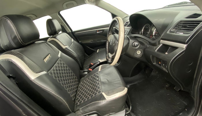 2017 Maruti Swift VXI O, Petrol, Manual, 90,205 km, Right Side Front Door Cabin