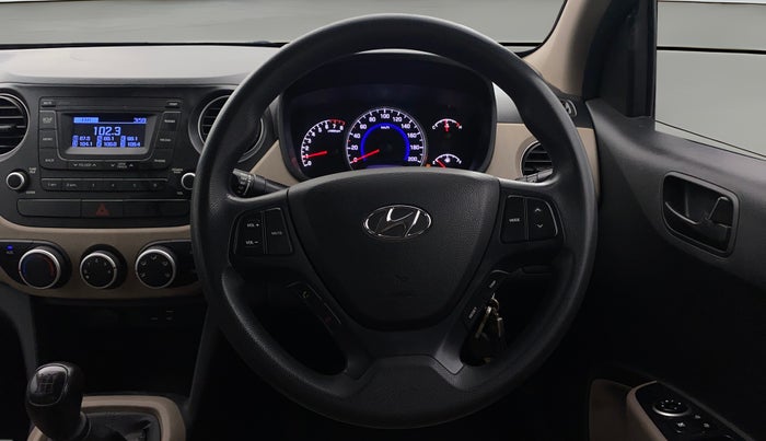 2019 Hyundai Grand i10 MAGNA 1.2 KAPPA VTVT, Petrol, Manual, 32,266 km, Steering Wheel Close Up