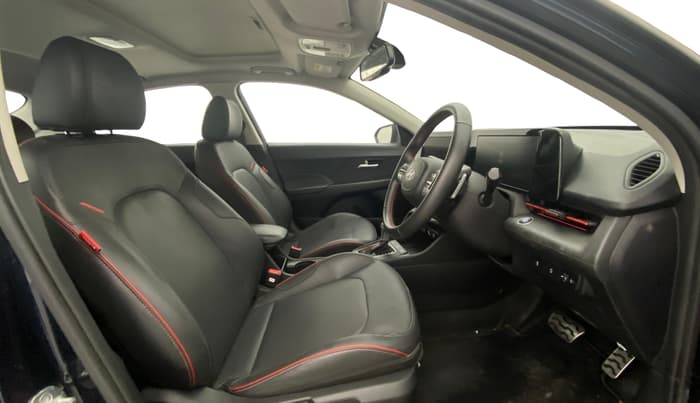 2024 Hyundai Verna SX (O) 1.5 TURBO PETROL DCT, Petrol, Automatic, 7,501 km, Right Side Front Door Cabin