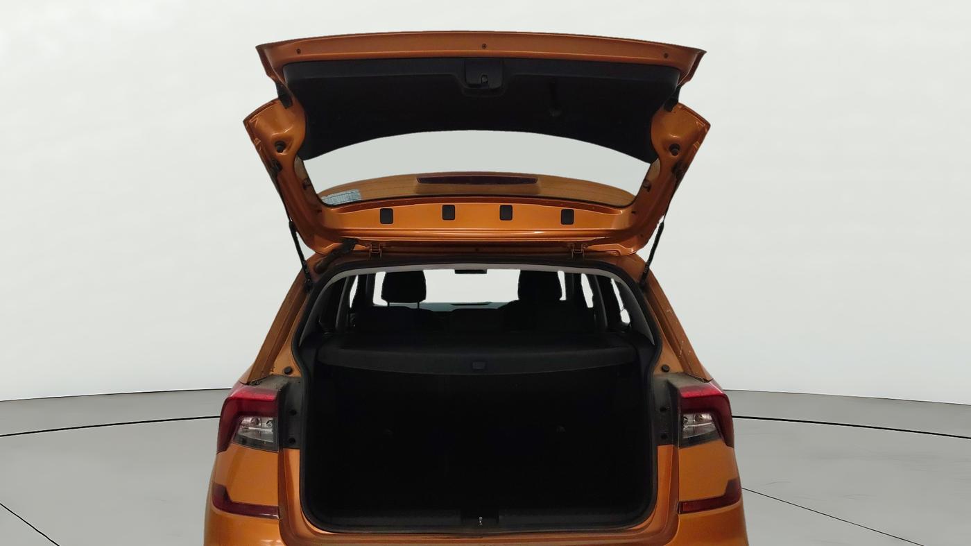 2021 Skoda KUSHAQ AMBITION 1.0L TSI AT, Petrol, Automatic, 49,886 km, Boot Door Open