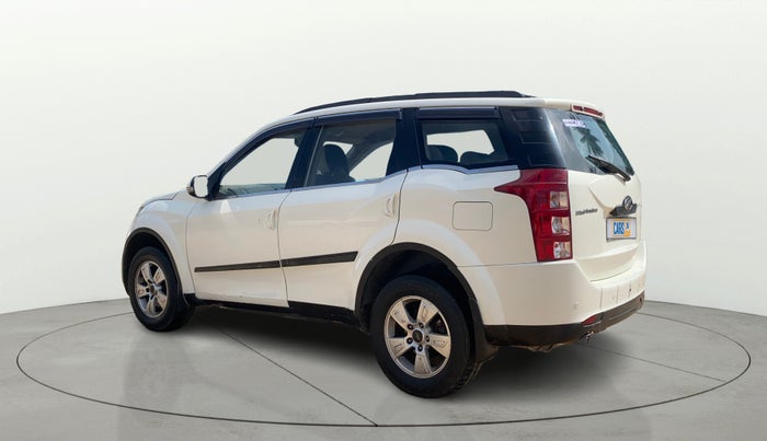 2015 Mahindra XUV500 W8, Diesel, Manual, 81,458 km, Left Back Diagonal