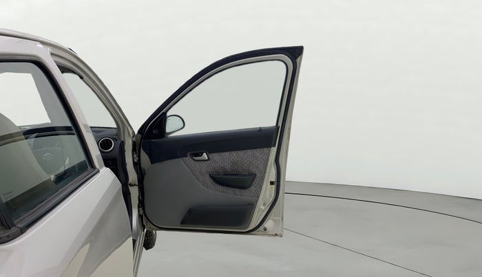 2017 Maruti Alto 800 LXI, Petrol, Manual, 70,340 km, RHS Front Door