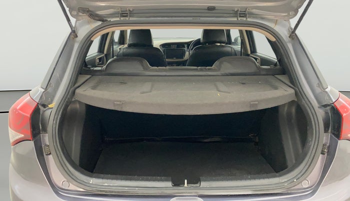 2015 Hyundai Elite i20 MAGNA 1.2, Petrol, Manual, 82,602 km, Boot Open Zoomed View