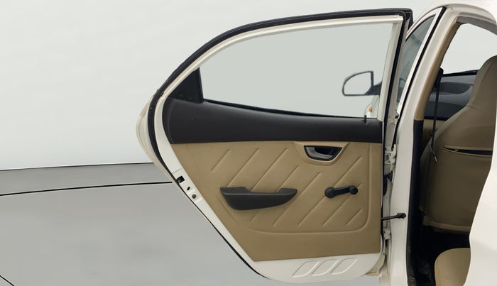 2017 Hyundai Eon SPORTZ, Petrol, Manual, 37,099 km, LHS Rear Door