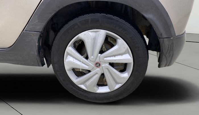 2018 Tata TIAGO NRG PETROL, CNG, Manual, 88,842 km, Left Rear Wheel