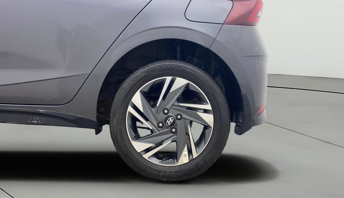2022 Hyundai NEW I20 ASTA 1.2 MT, Petrol, Manual, 26,568 km, Left Rear Wheel