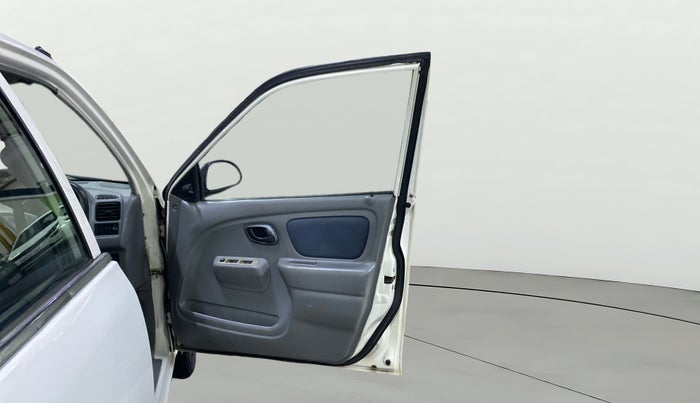 2014 Maruti Alto K10 VXI, Petrol, Manual, 46,518 km, RHS Front Door