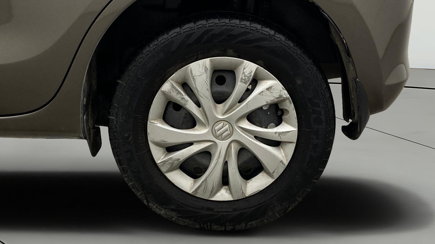2021 Maruti Swift VXI, Petrol, Manual, 60,180 km, Left Rear Wheel