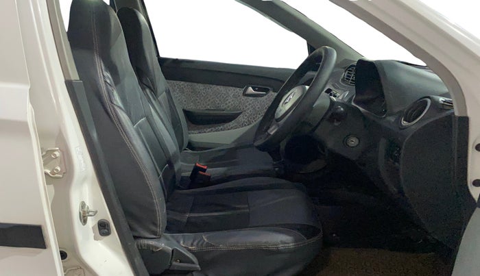 2017 Maruti Alto 800 LXI, Petrol, Manual, 82,227 km, Right Side Front Door Cabin