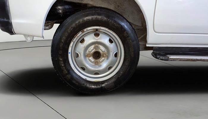 2018 Maruti Eeco 5 STR WITH A/C+HTR, CNG, Manual, 84,069 km, Right Rear Wheel