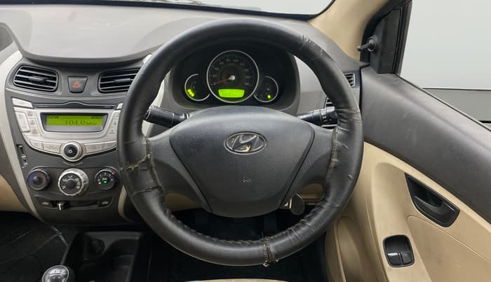 2018 Hyundai Eon MAGNA +, Petrol, Manual, 66,201 km, Steering Wheel Close Up