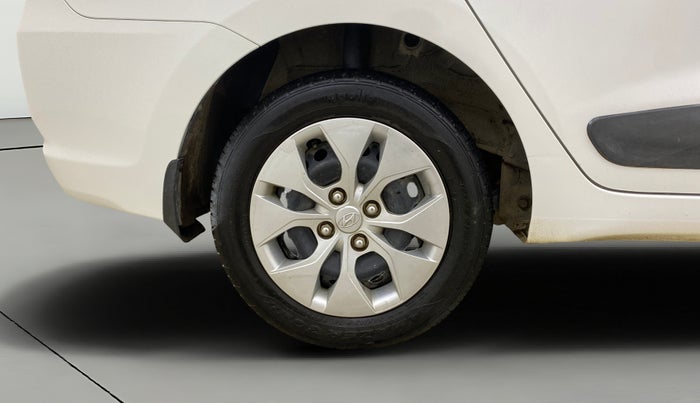 2015 Hyundai Xcent S 1.2, Petrol, Manual, 22,387 km, Right Rear Wheel