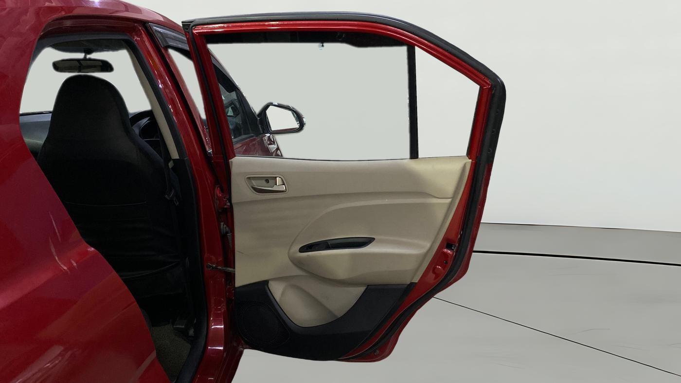 2018 Hyundai NEW SANTRO SPORTZ CNG, CNG, Manual, 68,127 km, RHS Rear Door