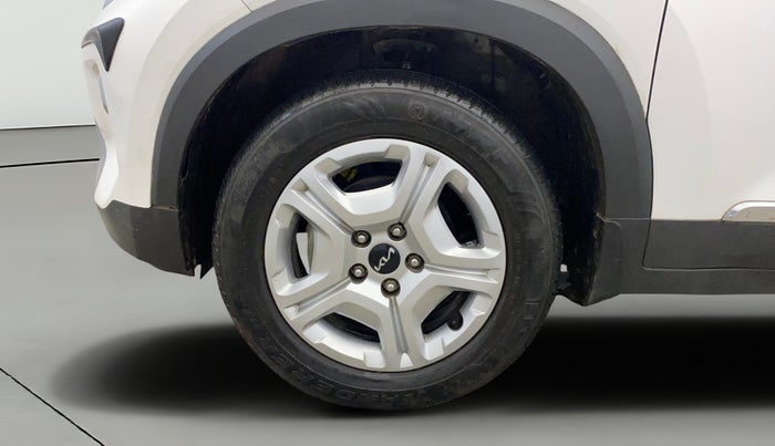 2023 KIA SONET HTK PLUS 1.0 IMT, Petrol, Manual, 12,540 km, Left Front Wheel