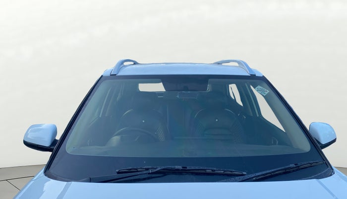 2023 Hyundai VENUE S 1.2, CNG, Manual, 80,351 km, Front Windshield