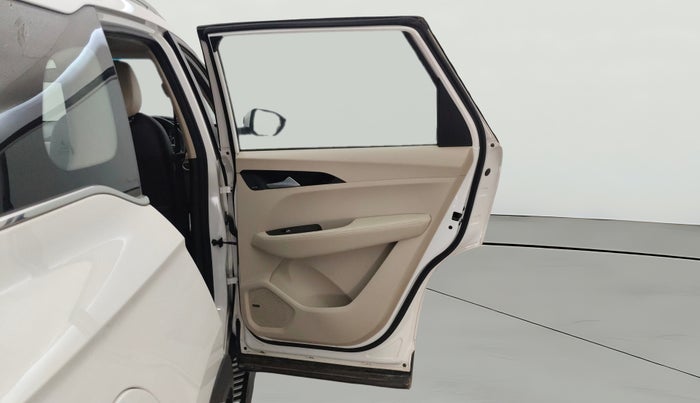 2021 MG HECTOR SHARP 1.5 DCT PETROL, Petrol, Automatic, 36,772 km, RHS Rear Door