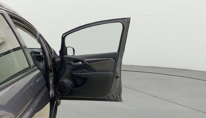 2017 Honda WR-V 1.5L I-DTEC VX MT, Diesel, Manual, 1,40,444 km, RHS Front Door