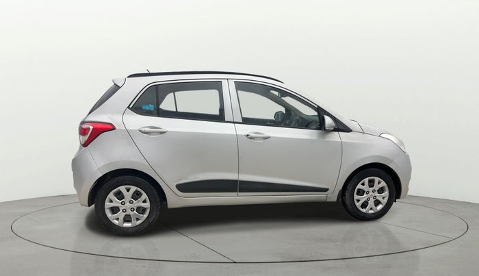 2015 Hyundai Grand i10 SPORTZ 1.2 KAPPA VTVT, Petrol, Manual, 38,450 km, Right Side View