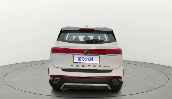 2023 MG HECTOR PLUS SHARP PRO 1.5 PETROL TURBO CVT 7 STR, Petrol, Automatic, 22,912 km, Back/Rear