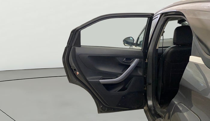 2021 Tata NEXON XM SUNROOF PETROL, Petrol, Manual, 48,543 km, LHS Rear Door