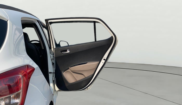 2018 Hyundai Grand i10 SPORTZ 1.2 KAPPA VTVT, Petrol, Manual, 37,122 km, RHS Rear Door