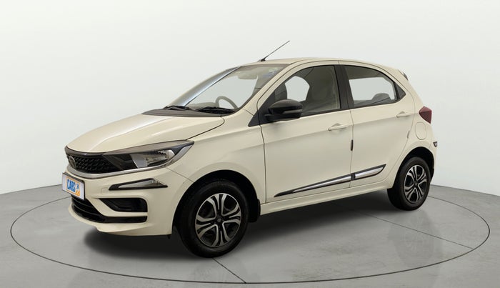 2024 Tata Tiago XT Rhythm CNG, CNG, Manual, 16,209 km, Left Front Diagonal