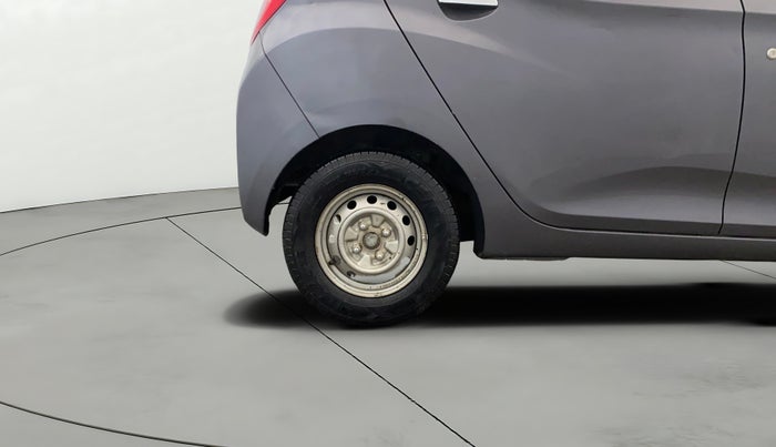 2015 Hyundai Eon D-LITE+, Petrol, Manual, 42,232 km, Right Rear Wheel