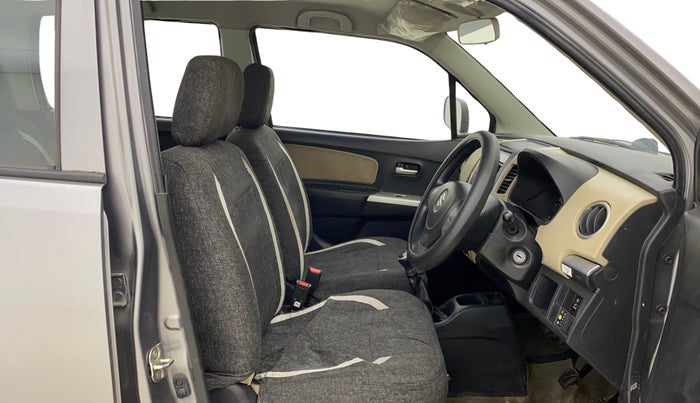 2017 Maruti Wagon R 1.0 LXI CNG, CNG, Manual, 72,753 km, Right Side Front Door Cabin