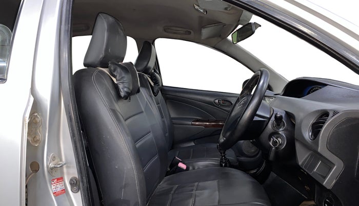 2013 Toyota Etios Liva GD, Diesel, Manual, 76,654 km, Right Side Front Door Cabin