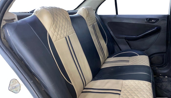 2015 Tata Zest XM 90PS DIESEL, Diesel, Manual, 92,902 km, Right Side Rear Door Cabin