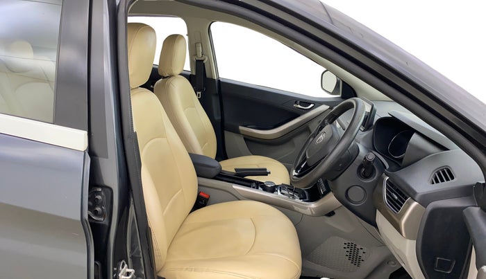 2018 Tata NEXON XZA PLUS PETROL, Petrol, Automatic, 94,704 km, Right Side Front Door Cabin