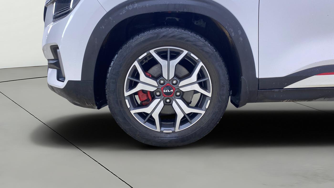2021 KIA SELTOS GTX PLUS DCT 1.4 PETROL, Petrol, Automatic, 61,325 km, Left Front Wheel