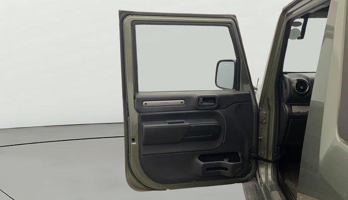 2021 Mahindra Thar LX PETROL HT 4WD AT, Petrol, Automatic, 32,630 km, LHS Front Door