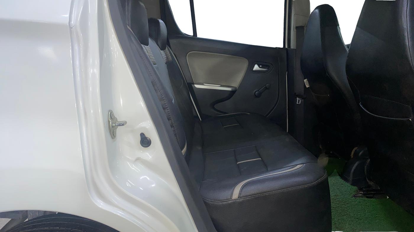 2018 Maruti Alto K10 VXI, Petrol, Manual, 57,348 km, Right Side Rear Door Cabin