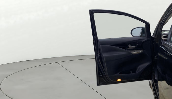 2016 Toyota Innova Crysta 2.8 ZX AT 7 STR, Diesel, Automatic, 1,25,744 km, LHS Front Door