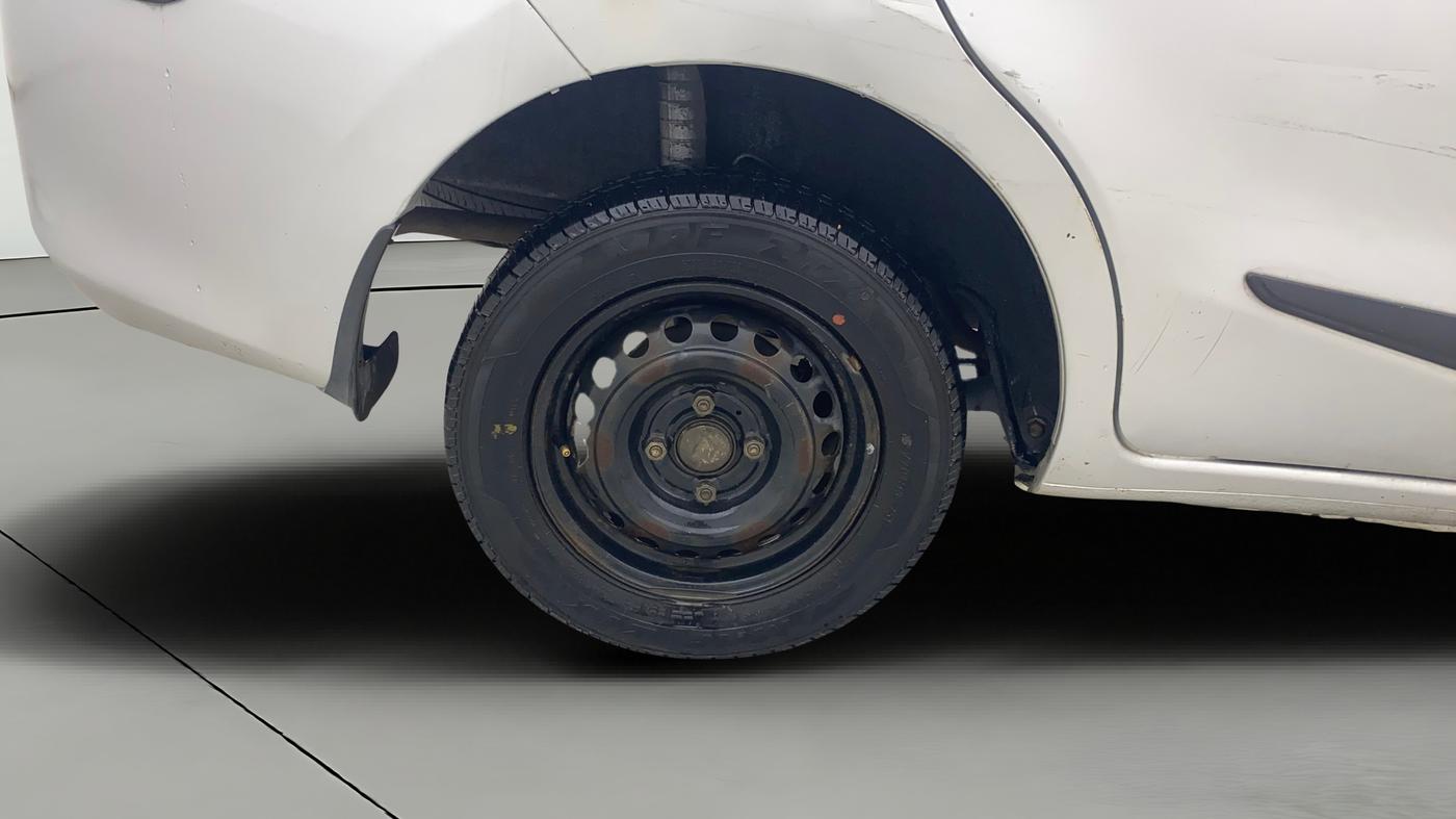 2018 Datsun Go Plus T, Petrol, Manual, 92,703 km, Right Rear Wheel