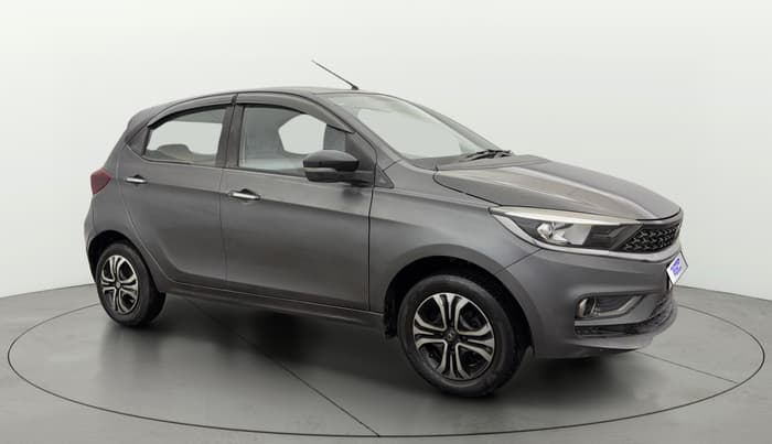 2022 Tata Tiago XZ PLUS CNG, CNG, Manual, 30,697 km, Right Front Diagonal