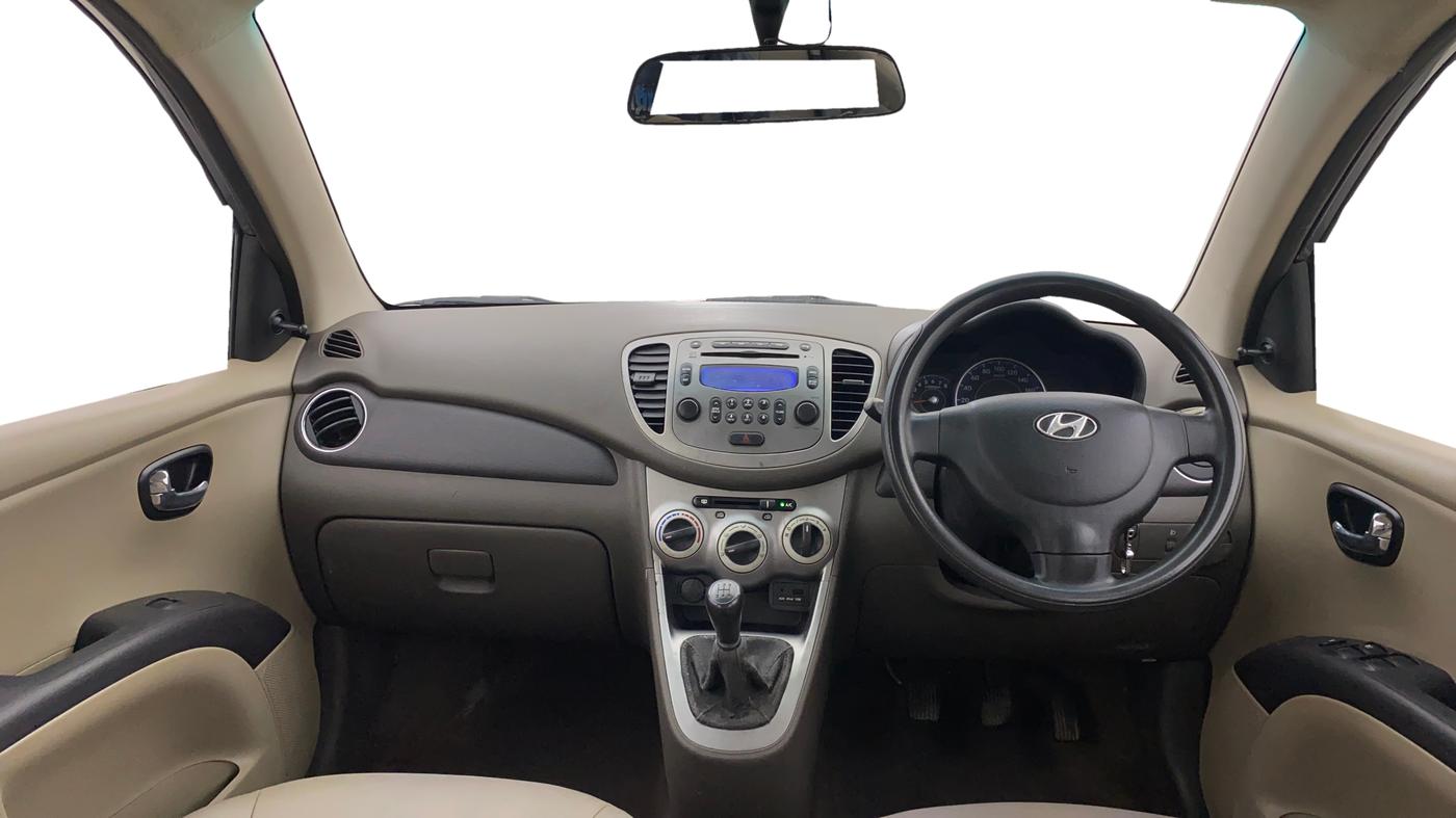 2014 Hyundai i10 SPORTZ 1.1, Petrol, Manual, 30,359 km, Dashboard