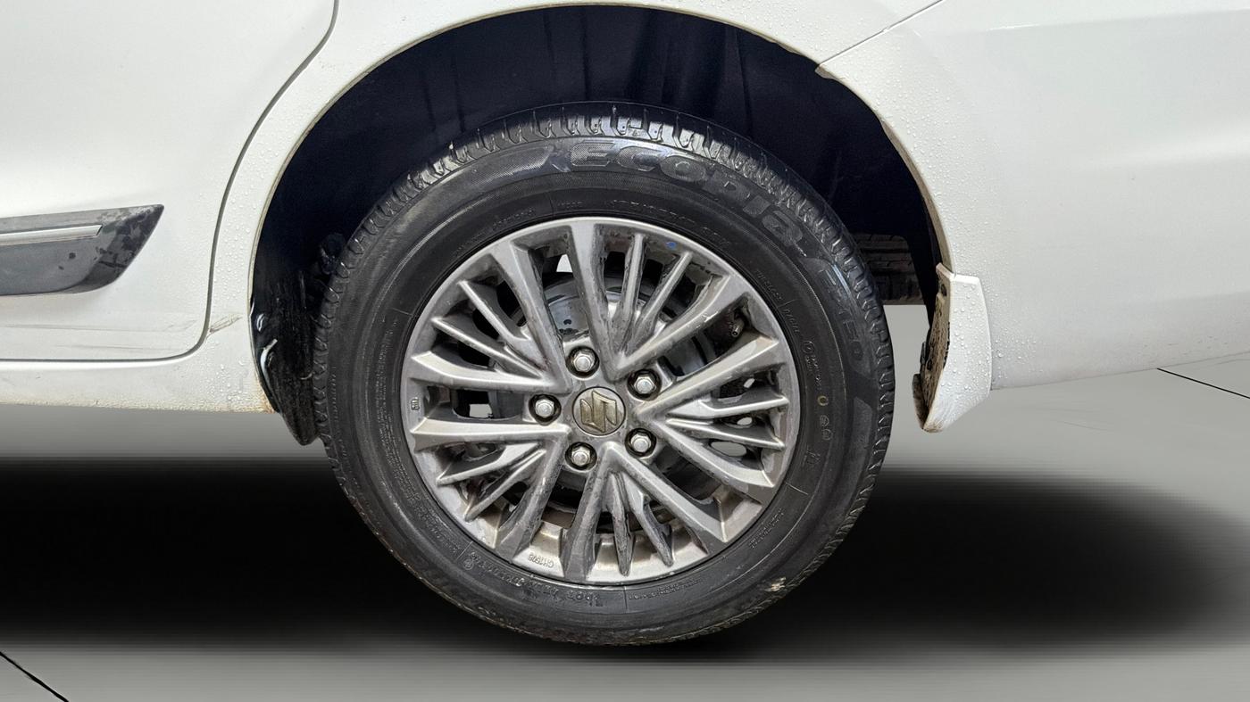 2019 Maruti Ertiga ZXI+ SHVS, Petrol, Manual, 43,013 km, Left Rear Wheel