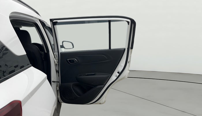 2024 Hyundai EXTER SX 1.2 MT Hy-CNG Duo , CNG, Manual, 26,917 km, RHS Rear Door